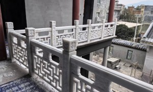 桥梁石栏杆厂家哪家靠谱？诚辉石业花岗岩桥梁石护栏规格1000mm市政工程可安装指导