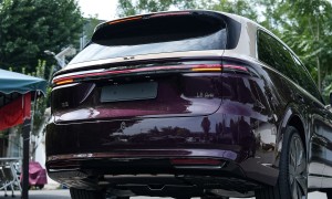 爱车壹佰承接理想MEGAHOME全车哑光车衣项目，磨砂质感TPU厚度8.5mil参数