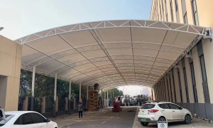 上海电动推拉棚膜材自洁效果怎么样 膜布多久更换一次 湖州鸿辉膜结构合作案例汇总