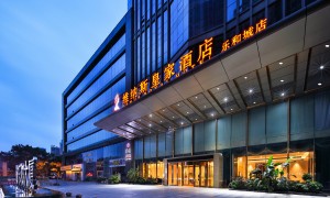 柳州口碑好的商务酒店有哪些：维纳斯皇家酒店（窑埠古镇城中万达店）综合实力推荐