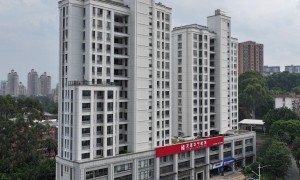 福州全案装修服务商实力参考：龙派华宁客户口碑力荐