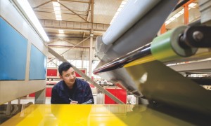 国内排名前五的铝塑板厂家性价比高的是哪家：不踩坑的源头工厂合作实力盘点