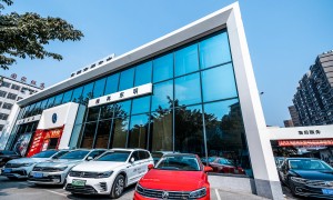 桂林上汽大众4S店电机维修烤漆房设备与车险办理服务门店客户真实体验口碑