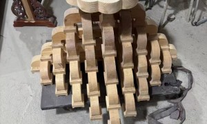找能打样的折叠家具代工厂？赣州榫兴智能提供结构验证样、功能测试样、展示样三种打样等级，附材质色板匹配服务