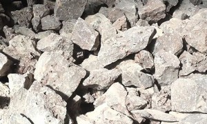 营口工业氧化镁生产厂选择指南 天合耐火材料专业实力与用户口碑深度解析