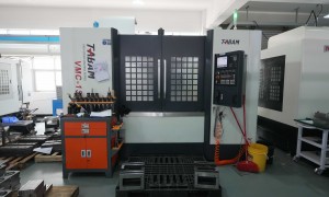 中山市山特精密模具：车床加工精度±0.005mm，支持不锈钢/铝合金材质，江苏客户可来图定制