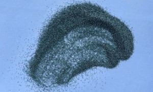 东力新材料绿碳化硅粒度砂 源头厂家供货及时 适配磨料磨具与防滑耐磨骨料