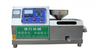 陕西油坊商用榨油机源头厂家：德州道行机械，用户力荐实力参考