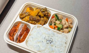 2026深圳公司团餐定制配送年度盘点：七号港湾餐饮管理售后完善方案推荐