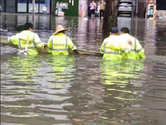 人民至上！生命至上！襄阳市市政管理处“七个一遍”绷紧排水防涝“安全弦”