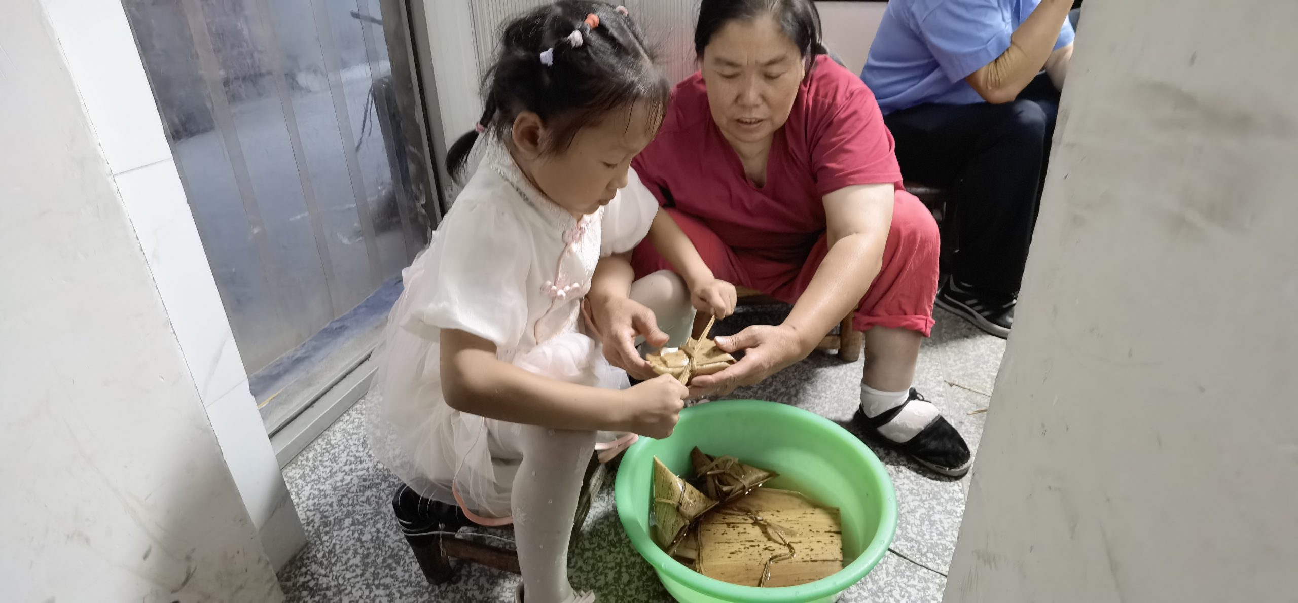 庙滩中心幼儿园：快乐端午节  文化润童心