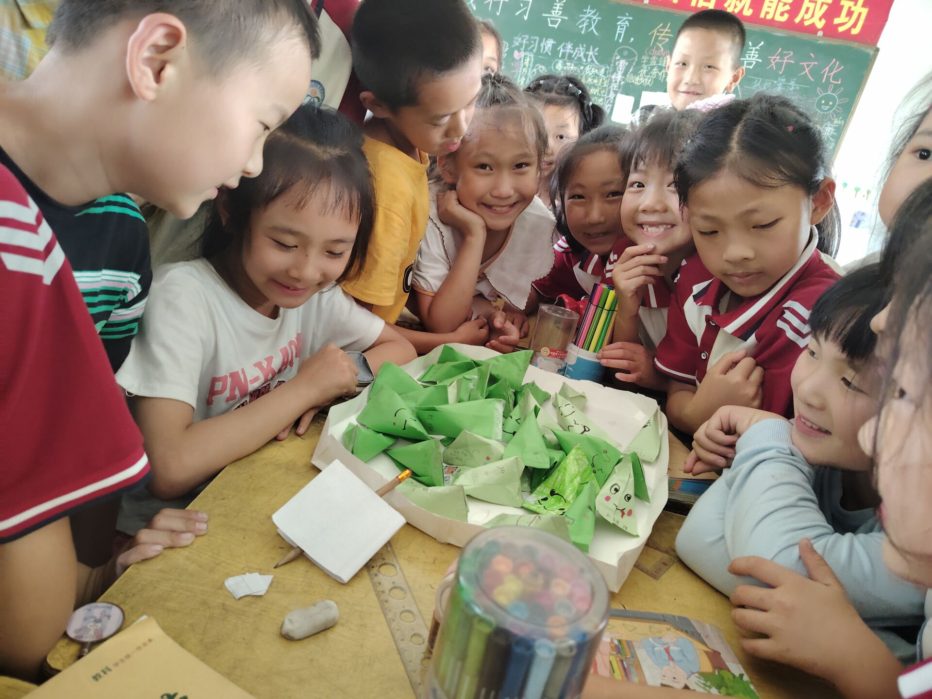 黄畈中心小学：弘扬端午文化   激发爱国情感