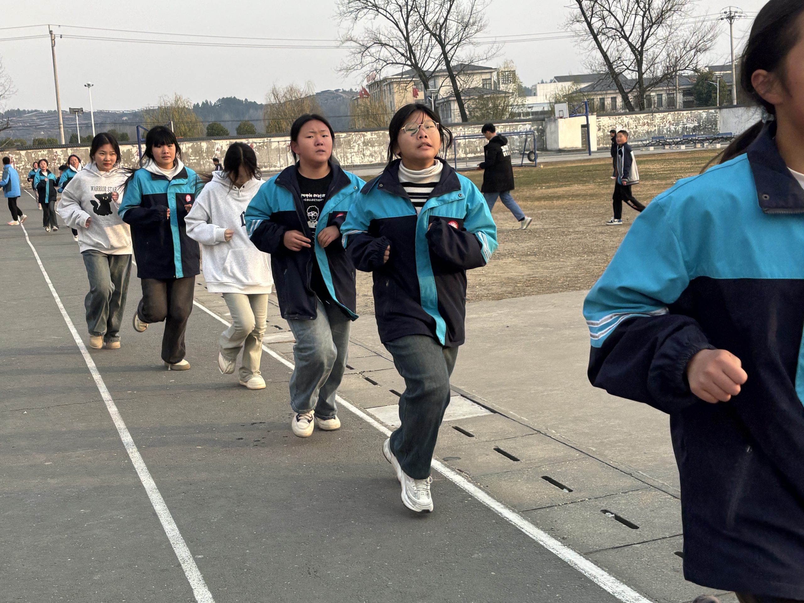 谷城盛康镇一中：拼搏展斗志 运动绽芳华