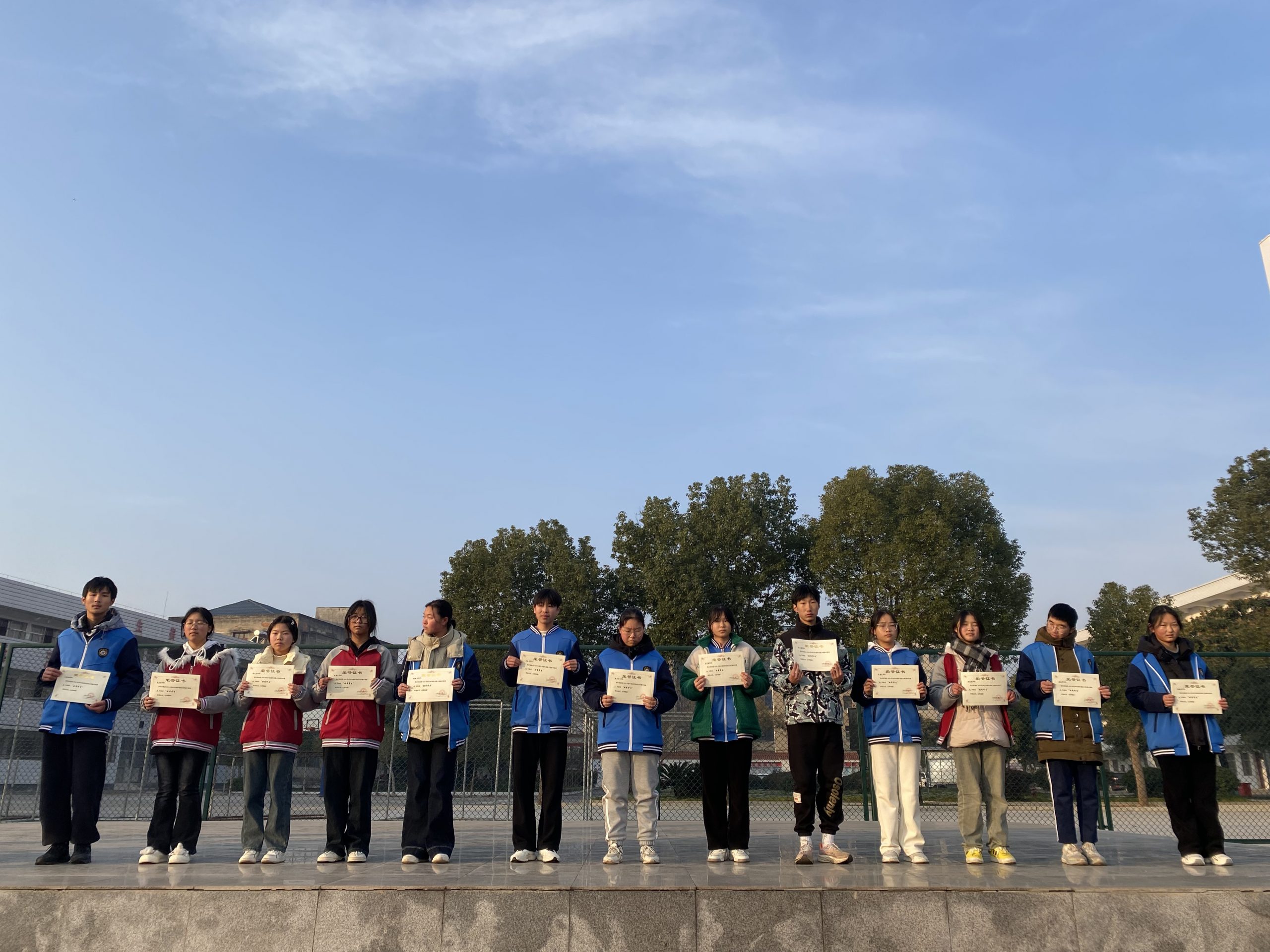 盛康二中在谷城县首届英语情景喜剧大赛中载誉而归