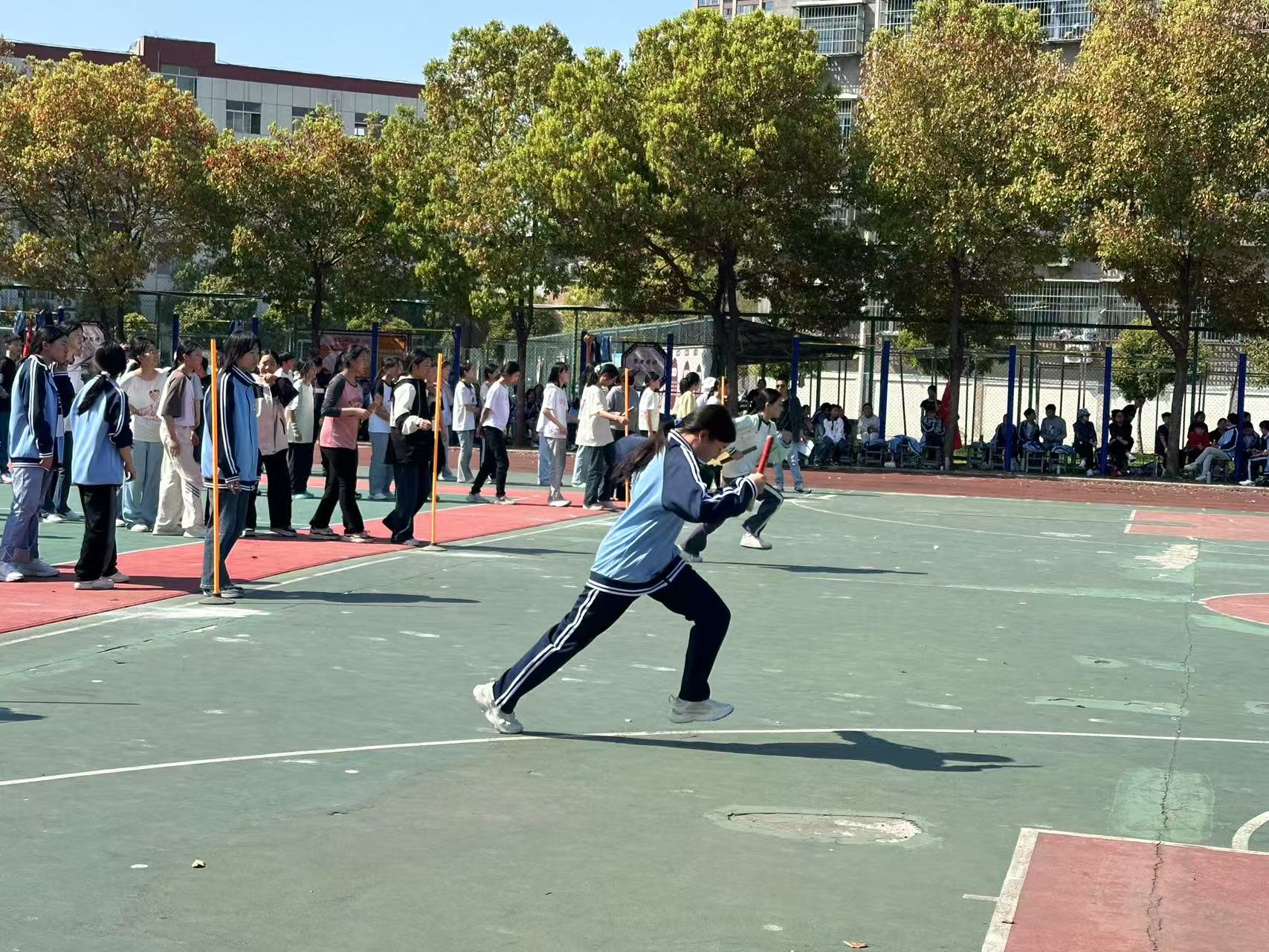 奔跑吧，少年！谷城县筑阳中学七年级接力赛激情上演！