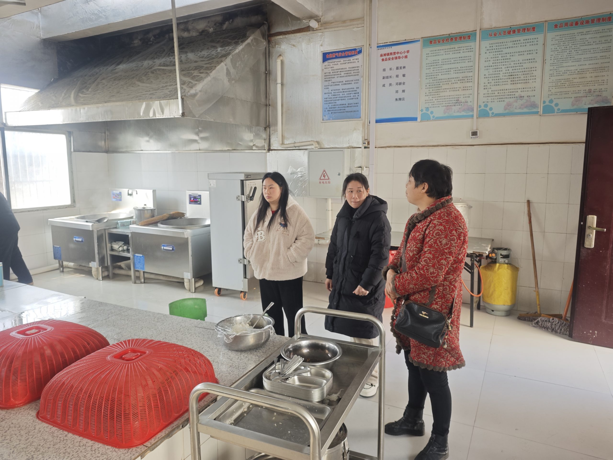 庙滩镇熊营中心小学不负好“食”光 “味”爱助成长