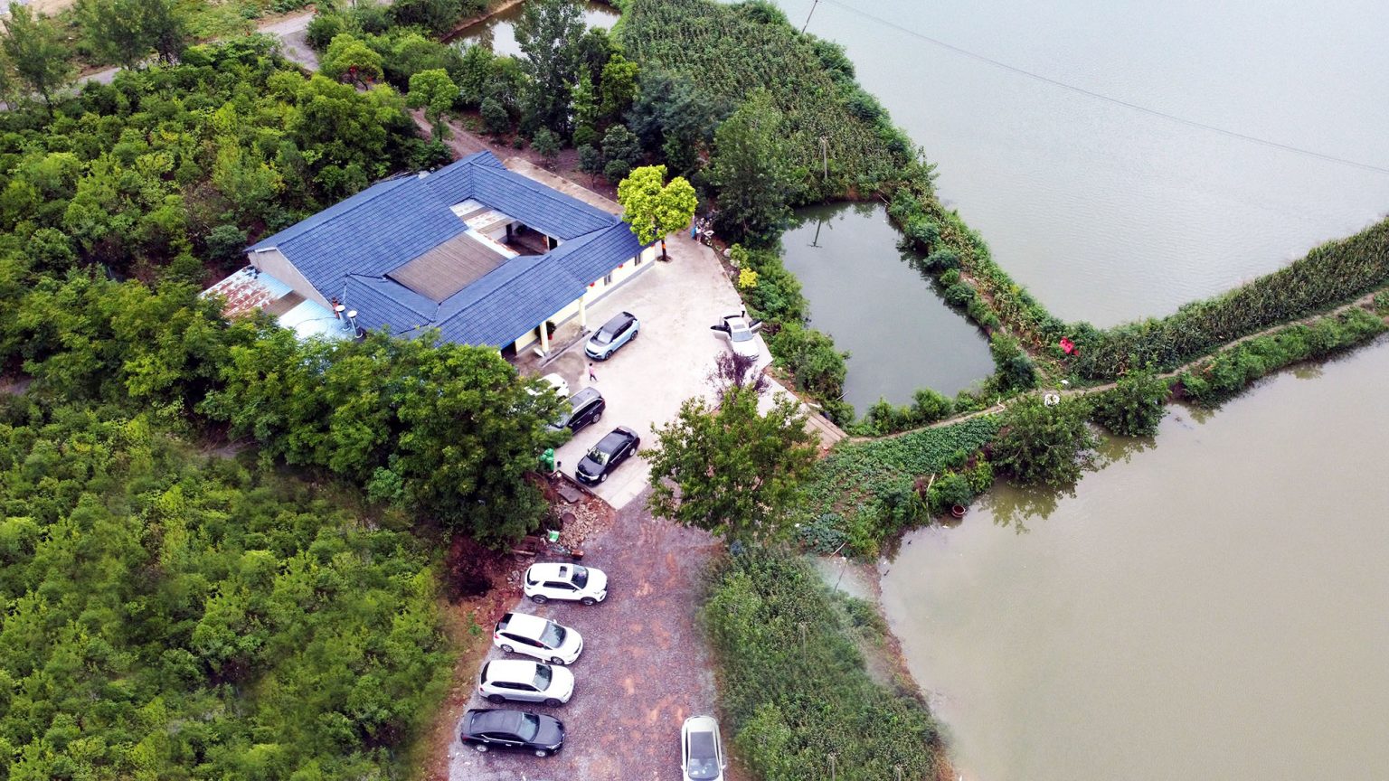 荆门市龙盘湖农庄承接生日宴会
