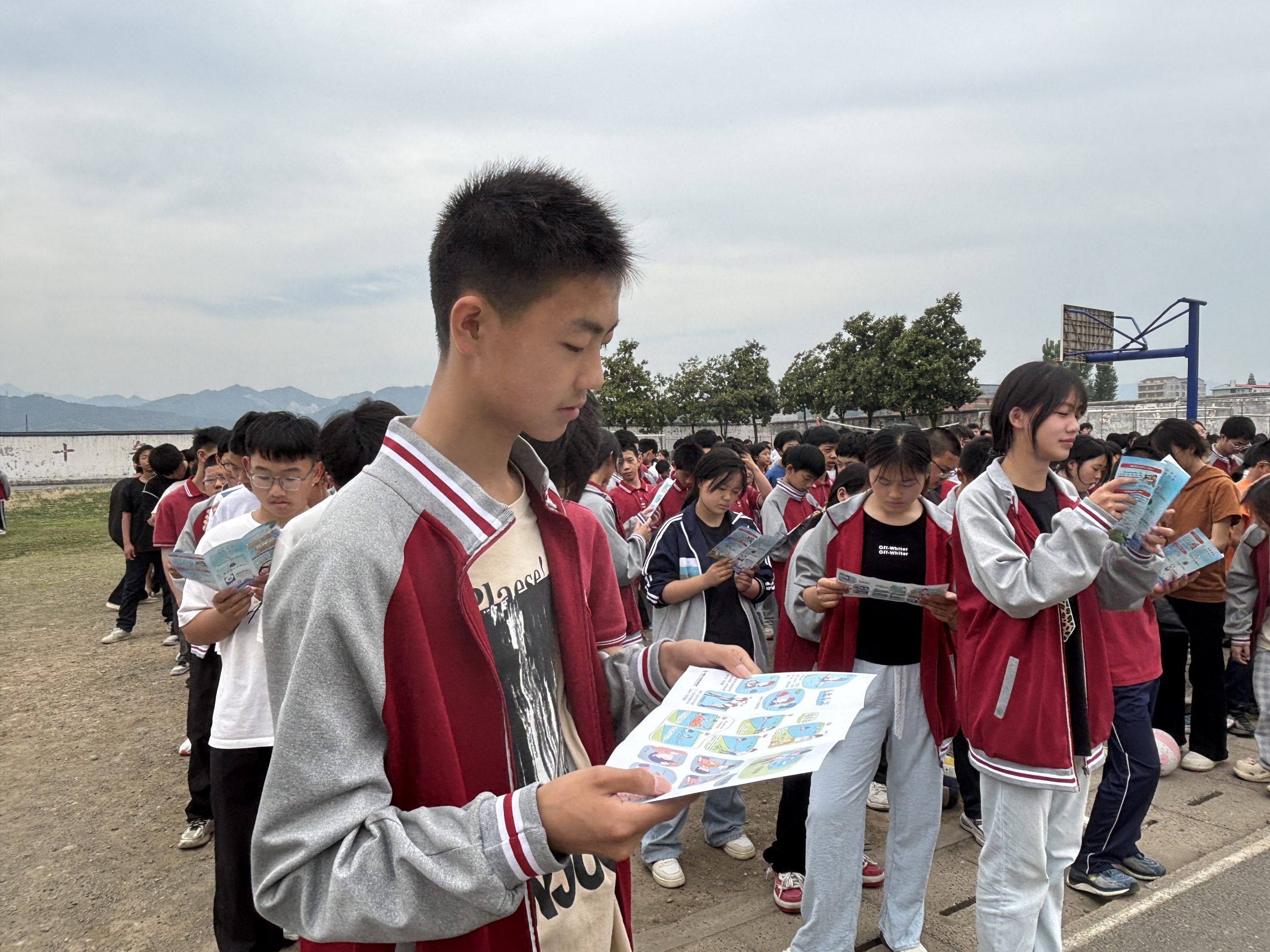 应急培训进校园，筑牢安全防线——谷城盛康一中开展应急救援知识公益培训