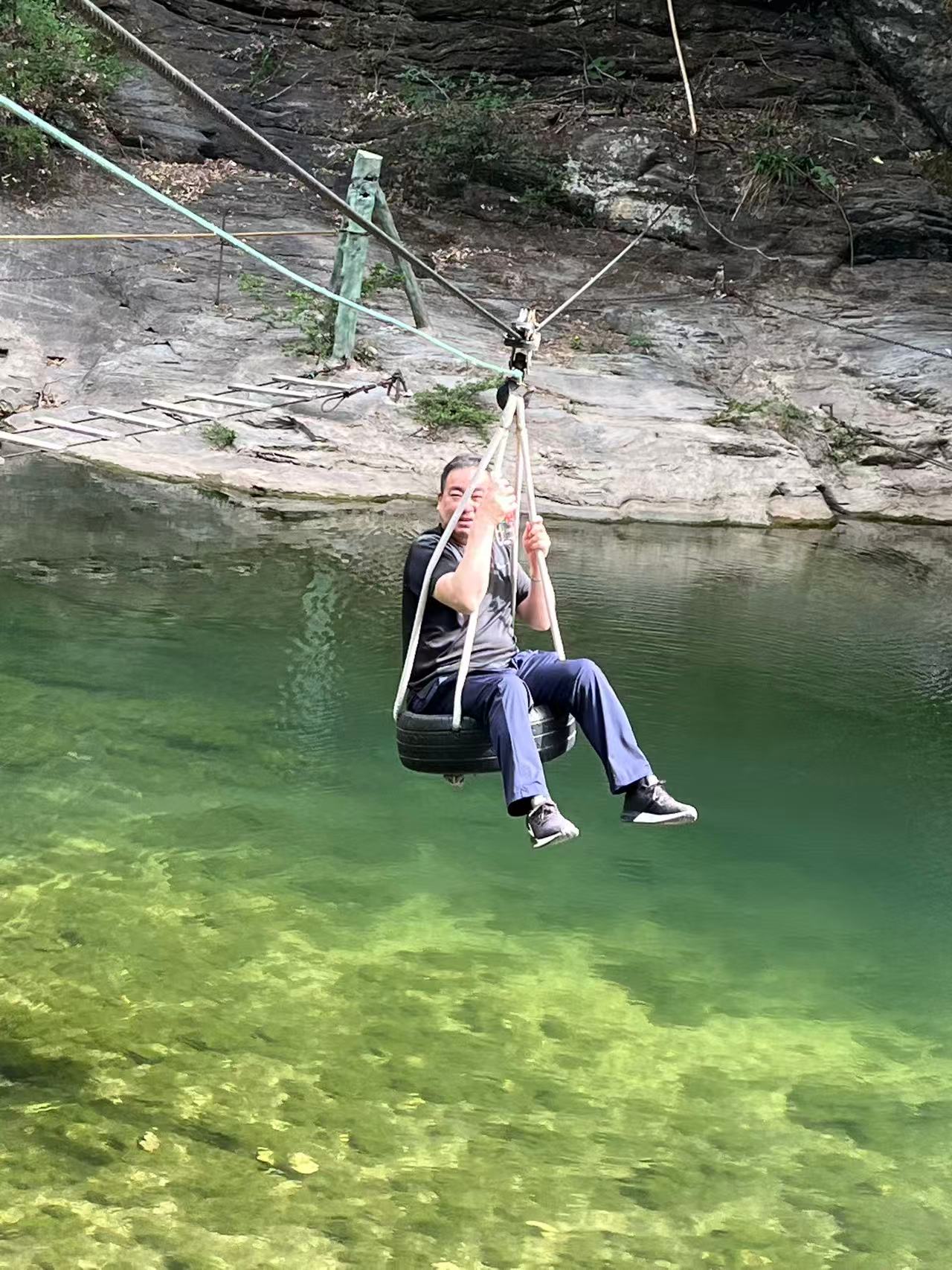 凝心聚力启新程 共赴班河绘美好——盛康二中教师开展谷城班河一日游团建活动