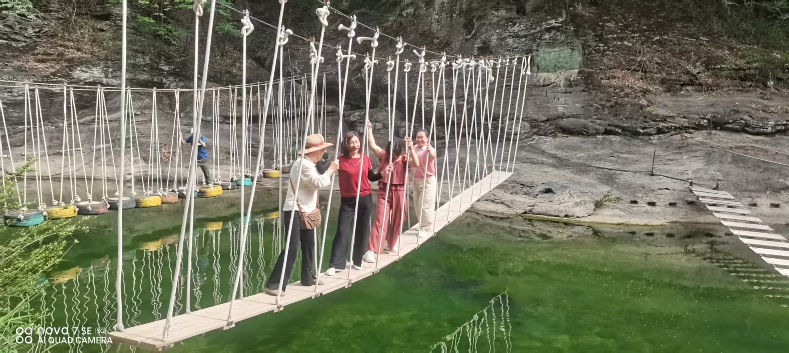 凝心聚力启新程 共赴班河绘美好——盛康二中教师开展谷城班河一日游团建活动