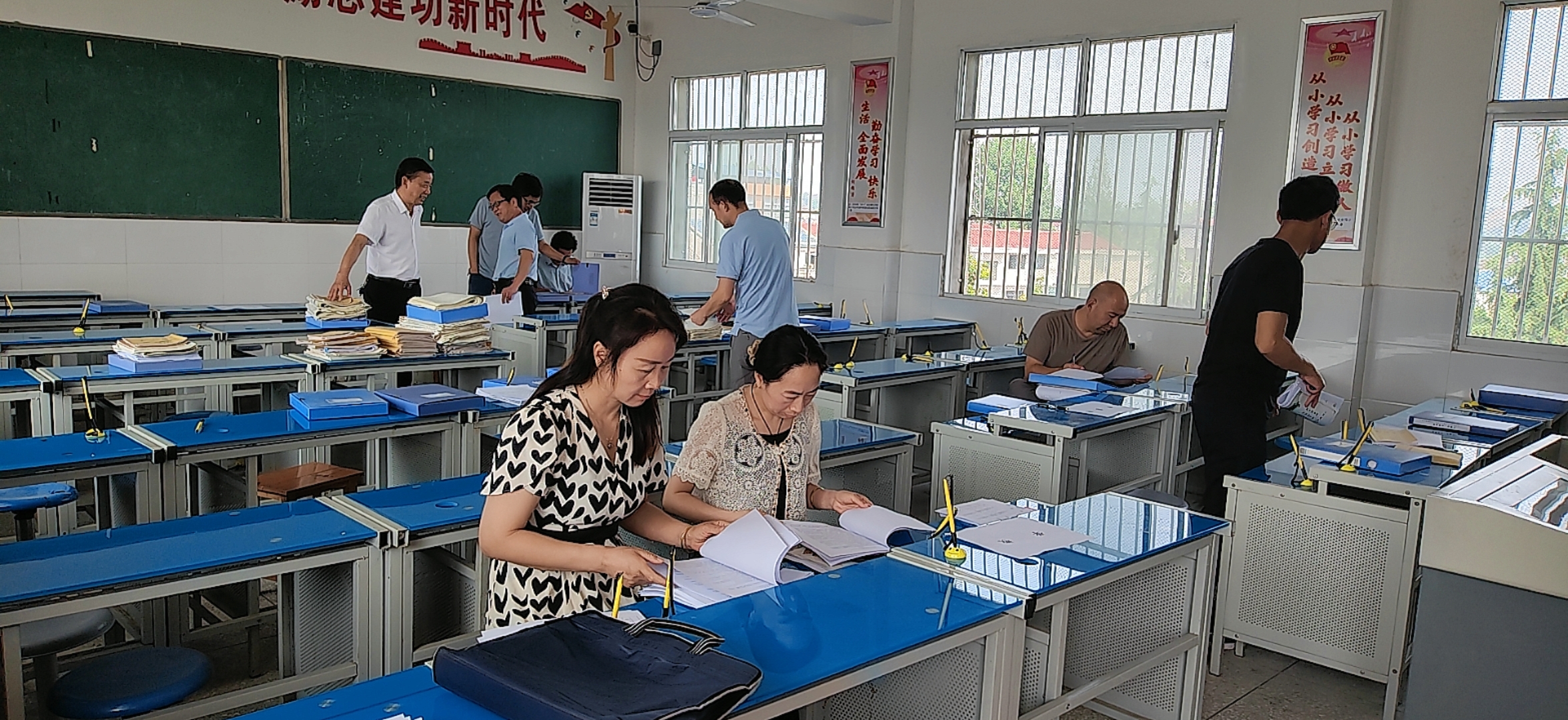 扎实常规促发展 检查赋能再提升——谷城盛康二中接受2025年春季常规教学工作检查获好评