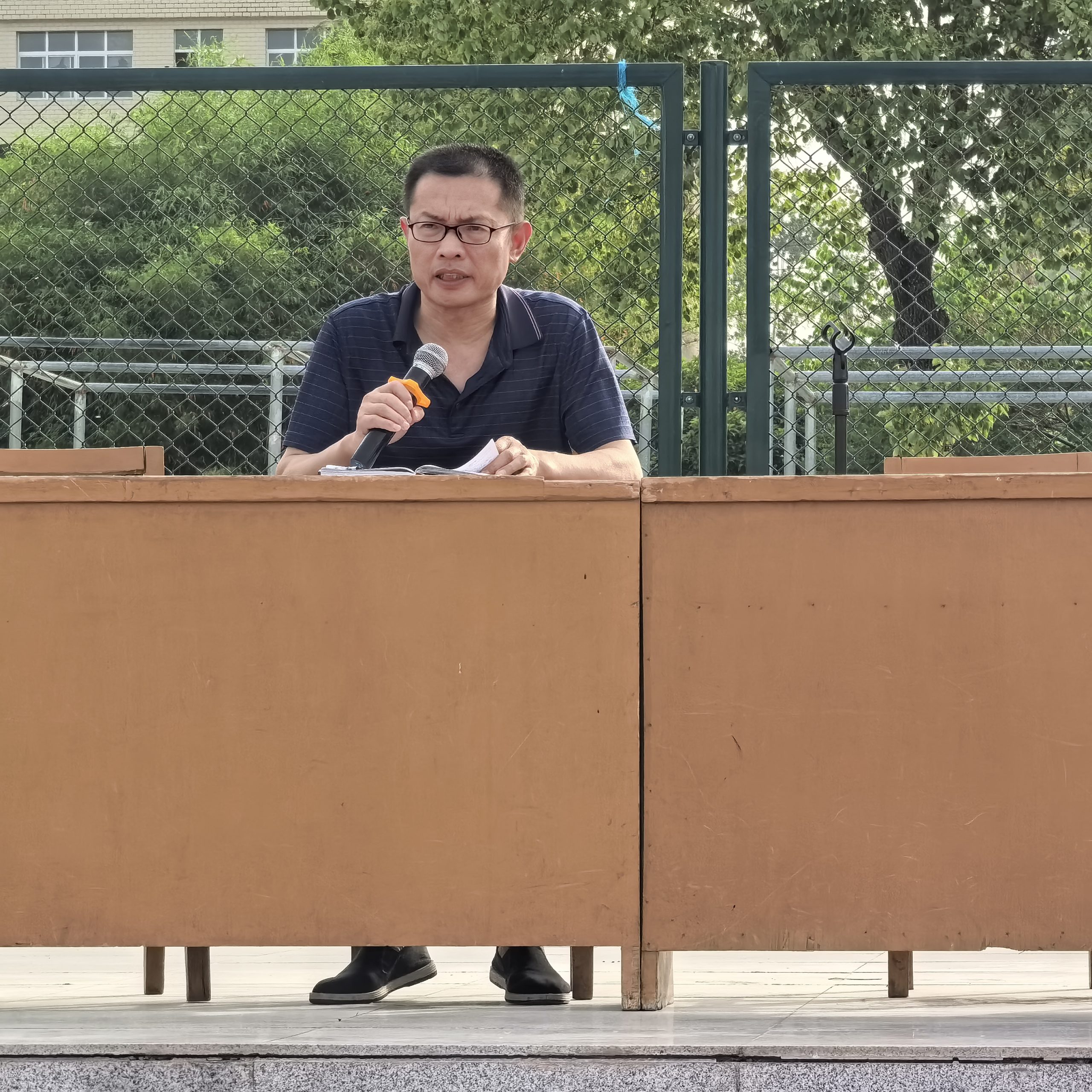 谷城县盛康二中召开法治教育会暨阶段性学习总结会 筑牢法治根基 凝聚奋进力量