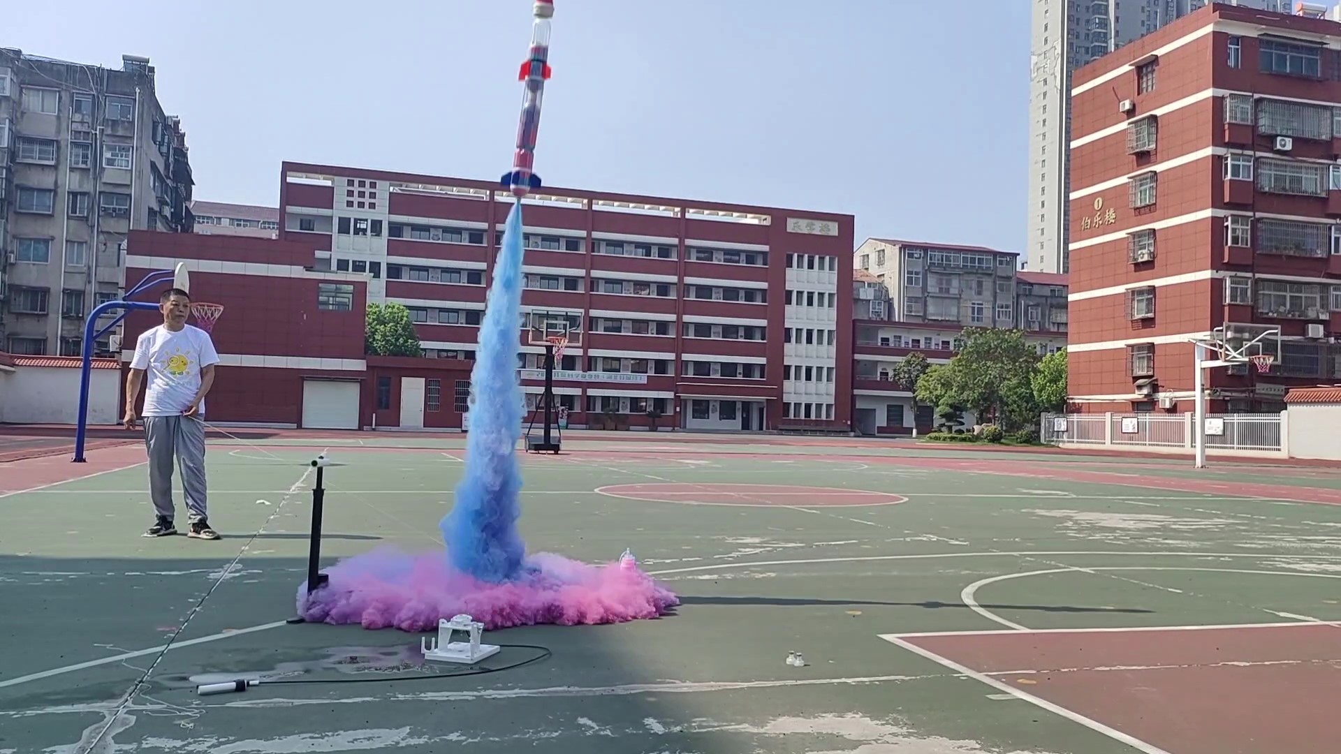 2025年桂馨科学夏令营圆满收官 科学梦想展翅高飞