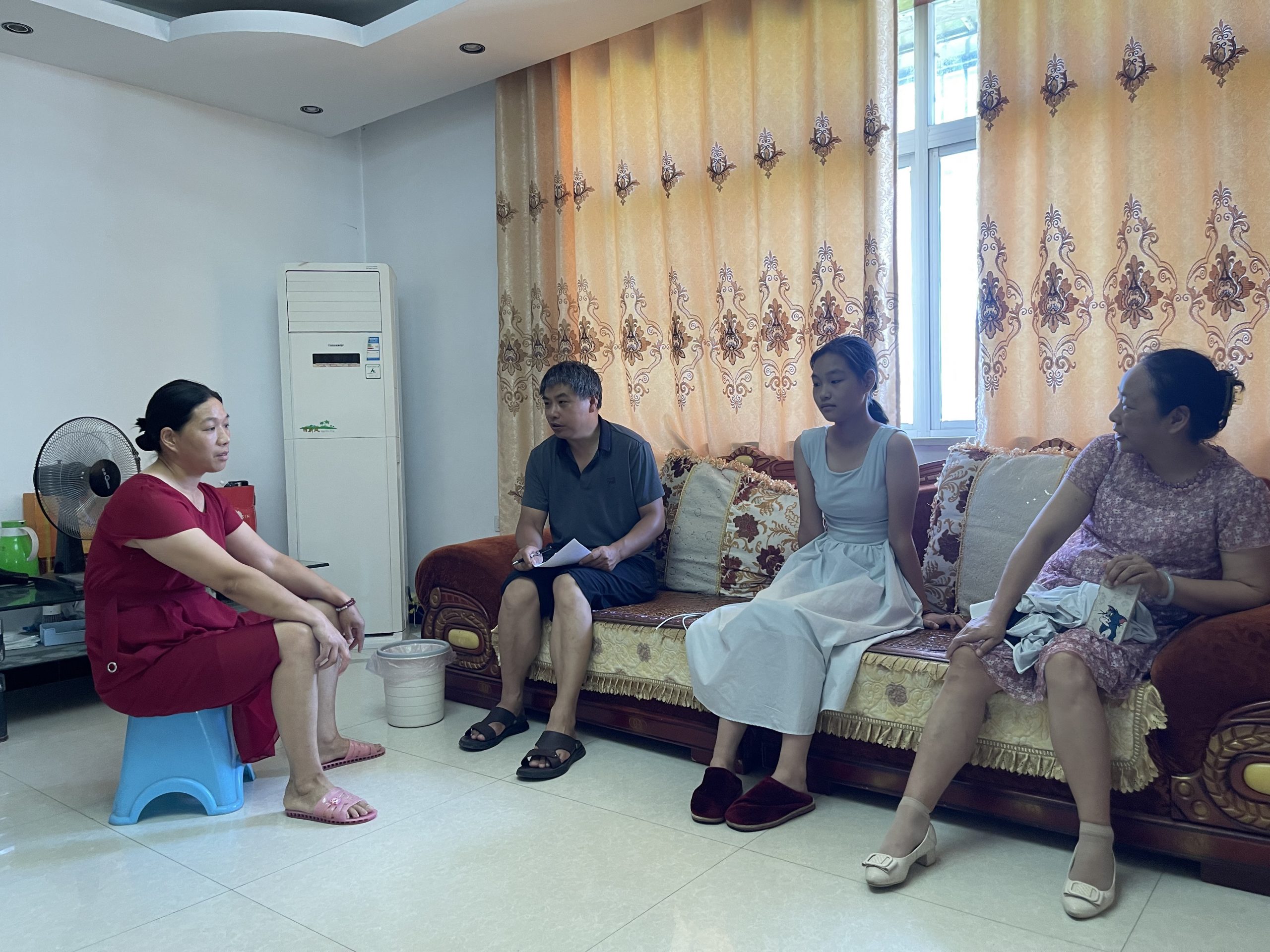 谷城县盛康二中开展暑期家访活动 家校共育护成长