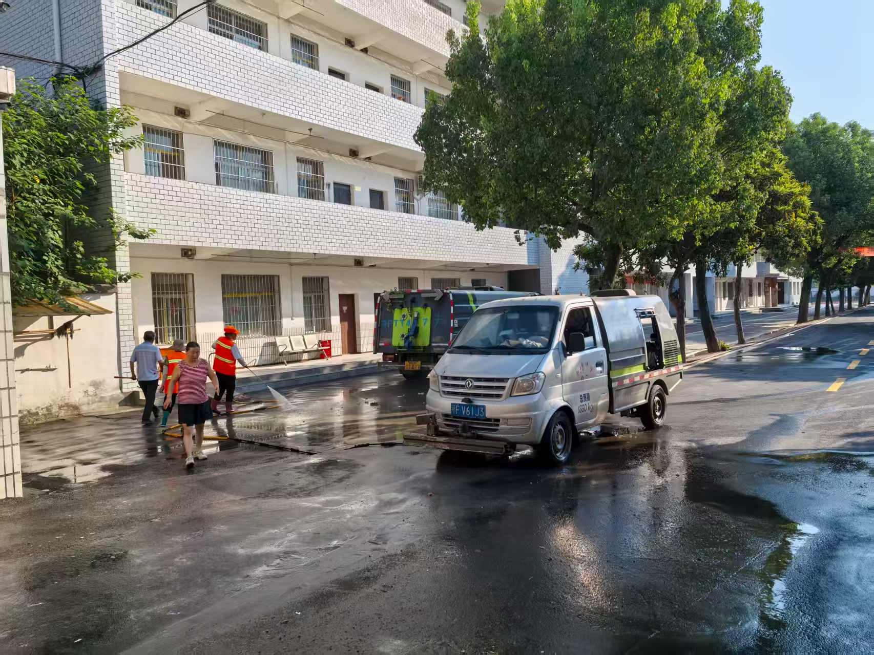 谷城县盛康二中多举措筑牢“基孔肯雅热”防护网 护航秋季开学