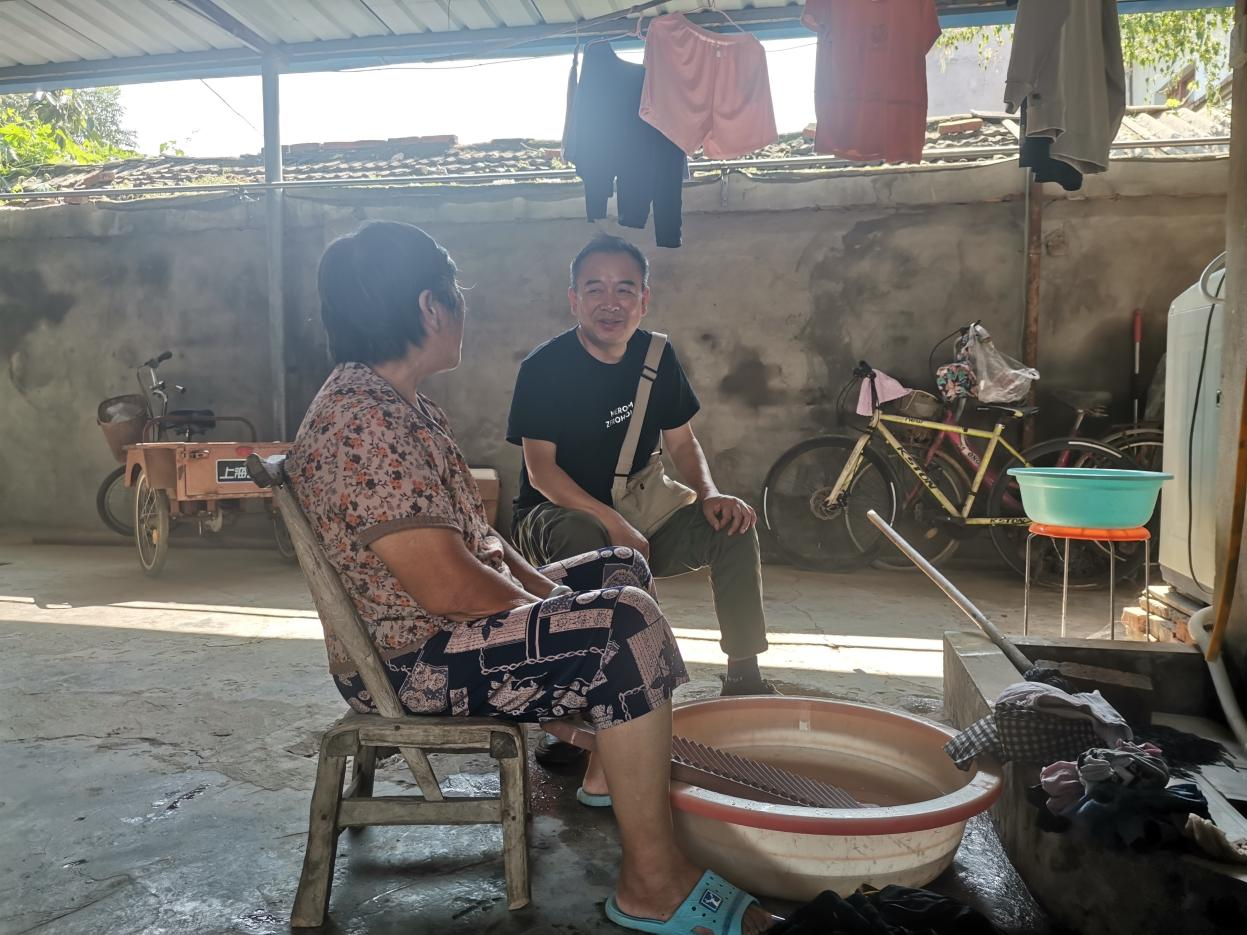 老河口市作协组织作家深入竹林雅居开展文学采风交流活动