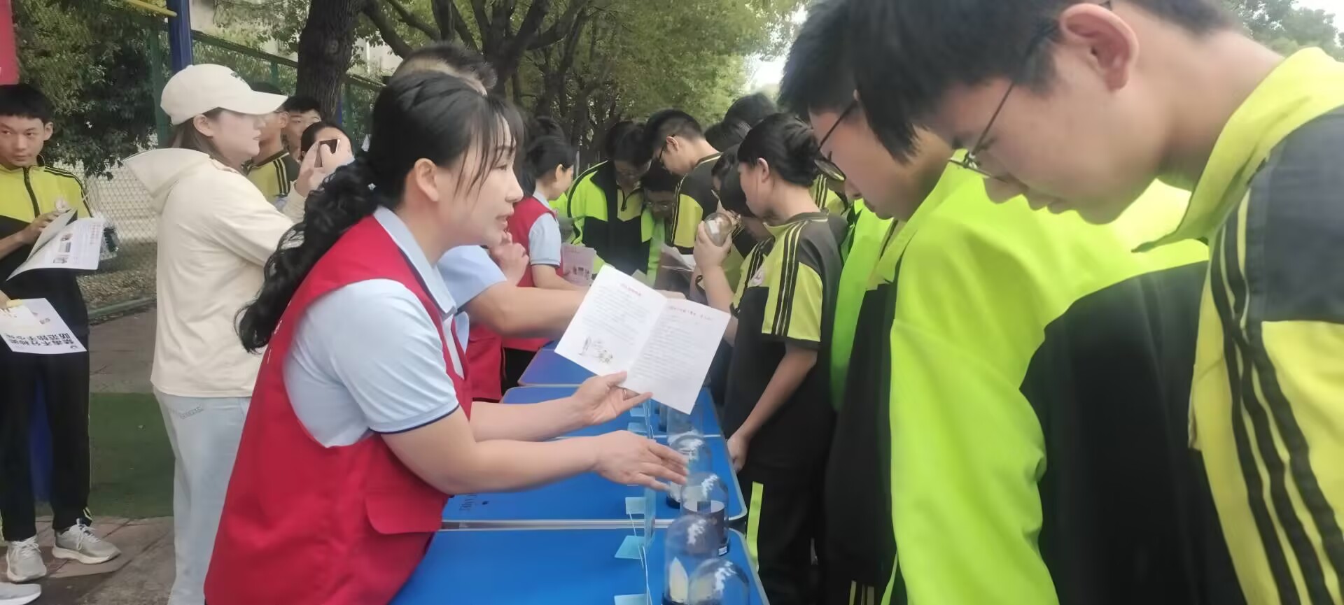 谷城县筑阳中学开学典礼鸣警钟，法治禁毒教育护青春