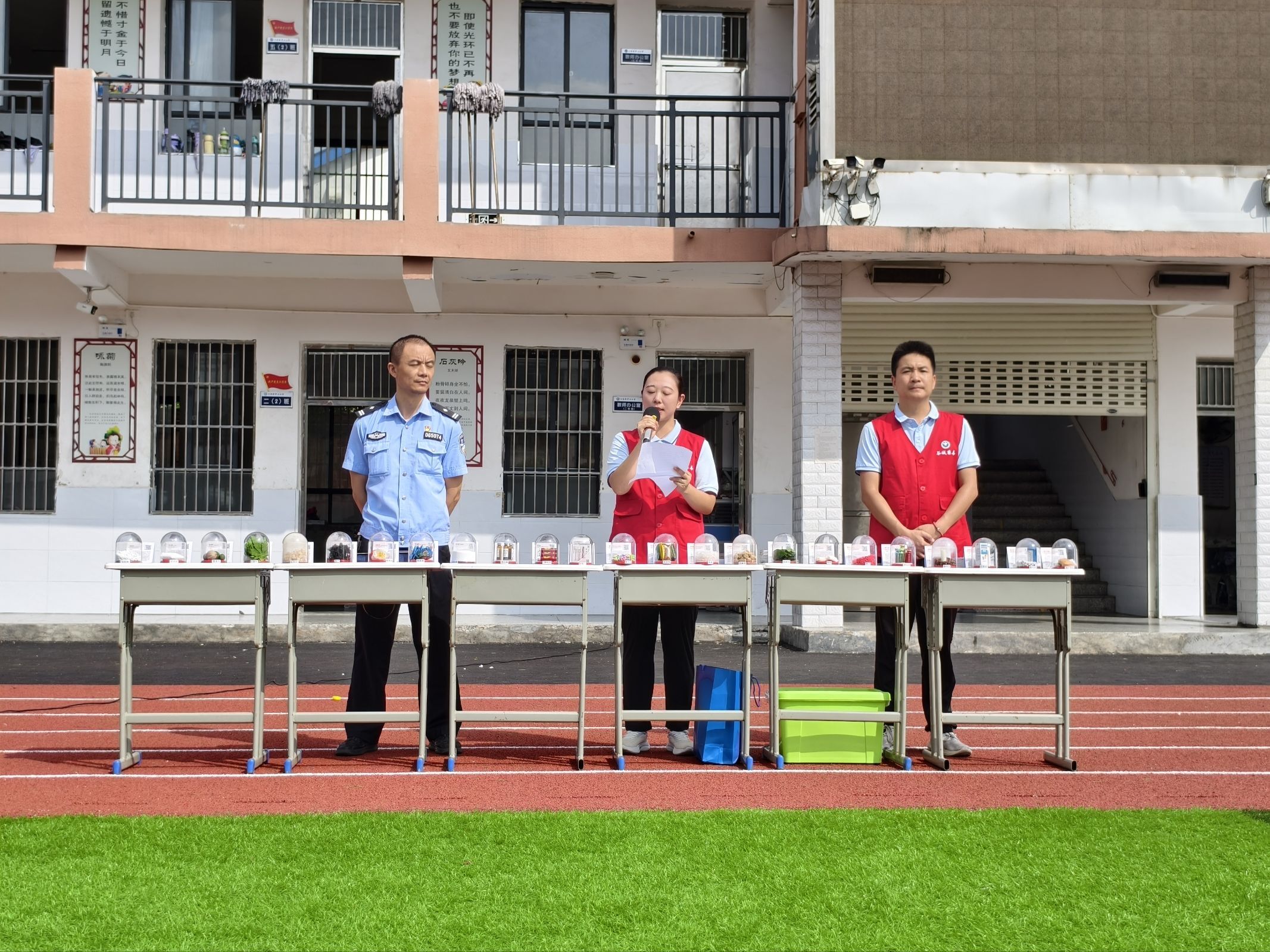 谷城县石花镇大峪桥中心小学：传承禁毒精神 增强防毒意识