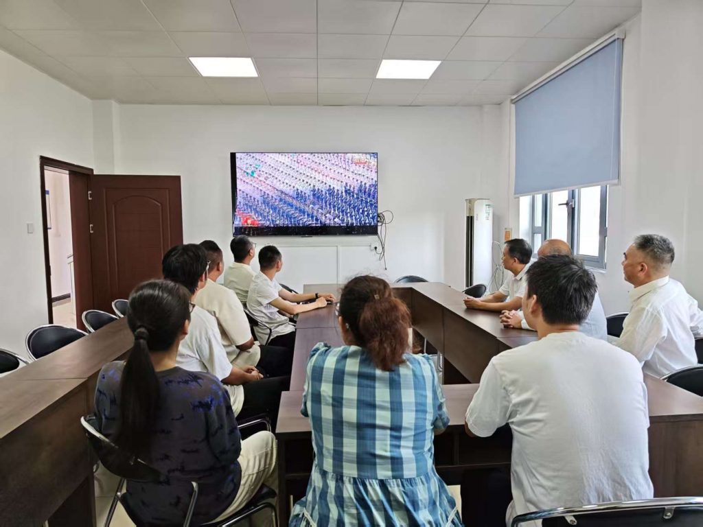 铭记光辉历史 凝聚奋进力量