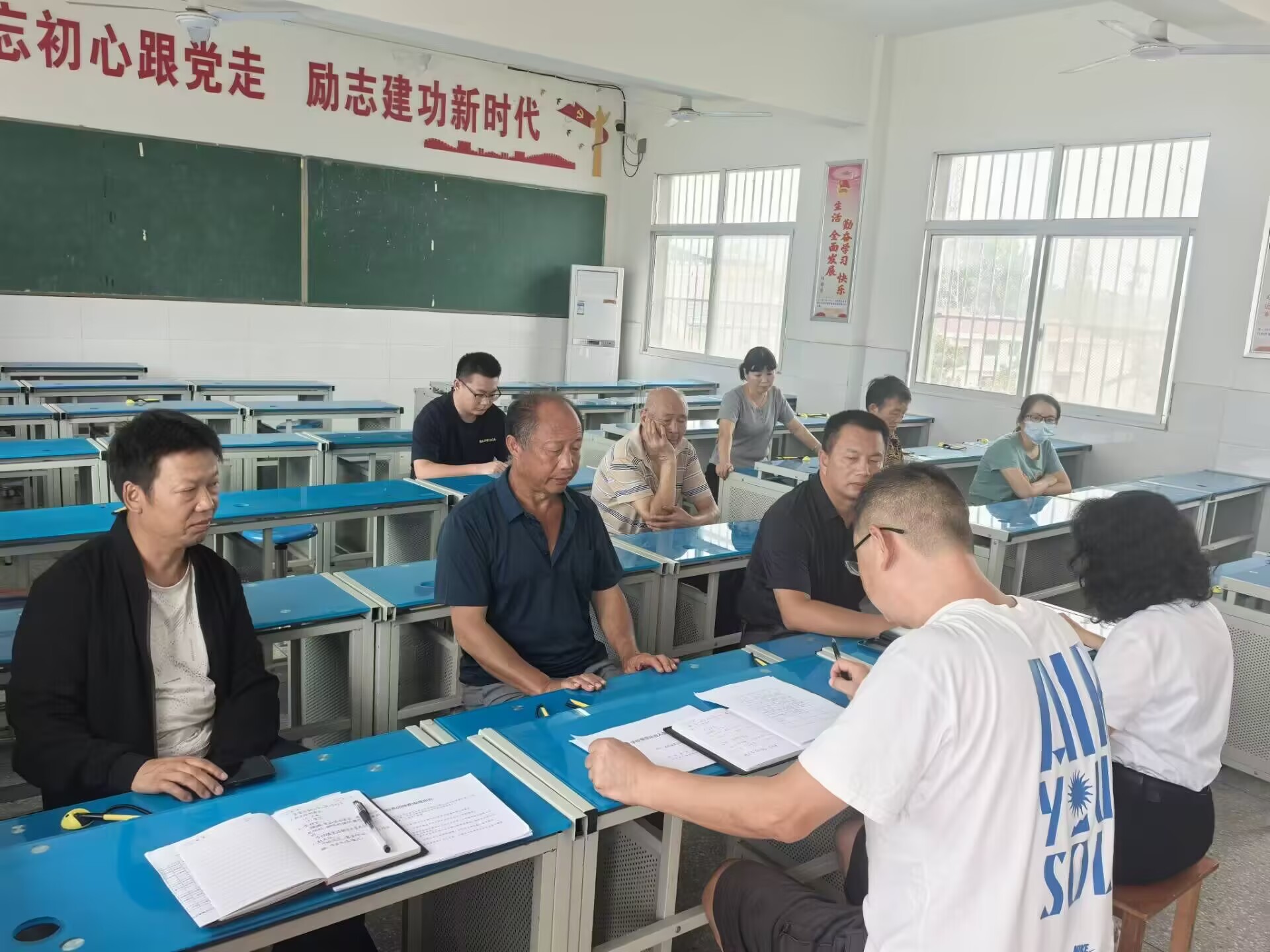 盛康二中召开“三会”织密校园饮食安全网，筑牢师生健康防线
