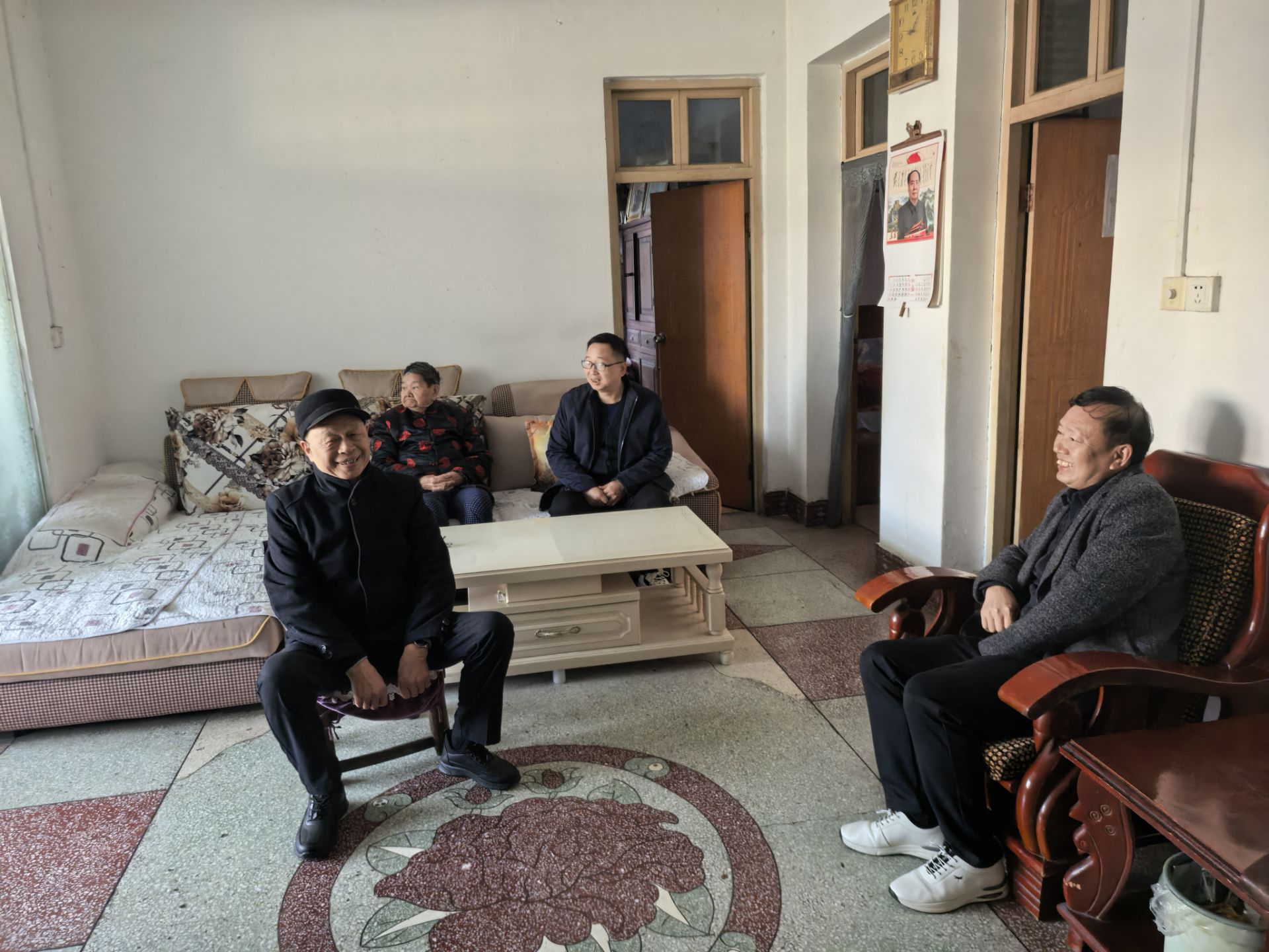 岁岁重阳念师恩 ——谷城县大峪桥中心小学情系退休园丁 岁岁重阳念师恩 ——谷城县大峪桥中心小学情系退休园丁