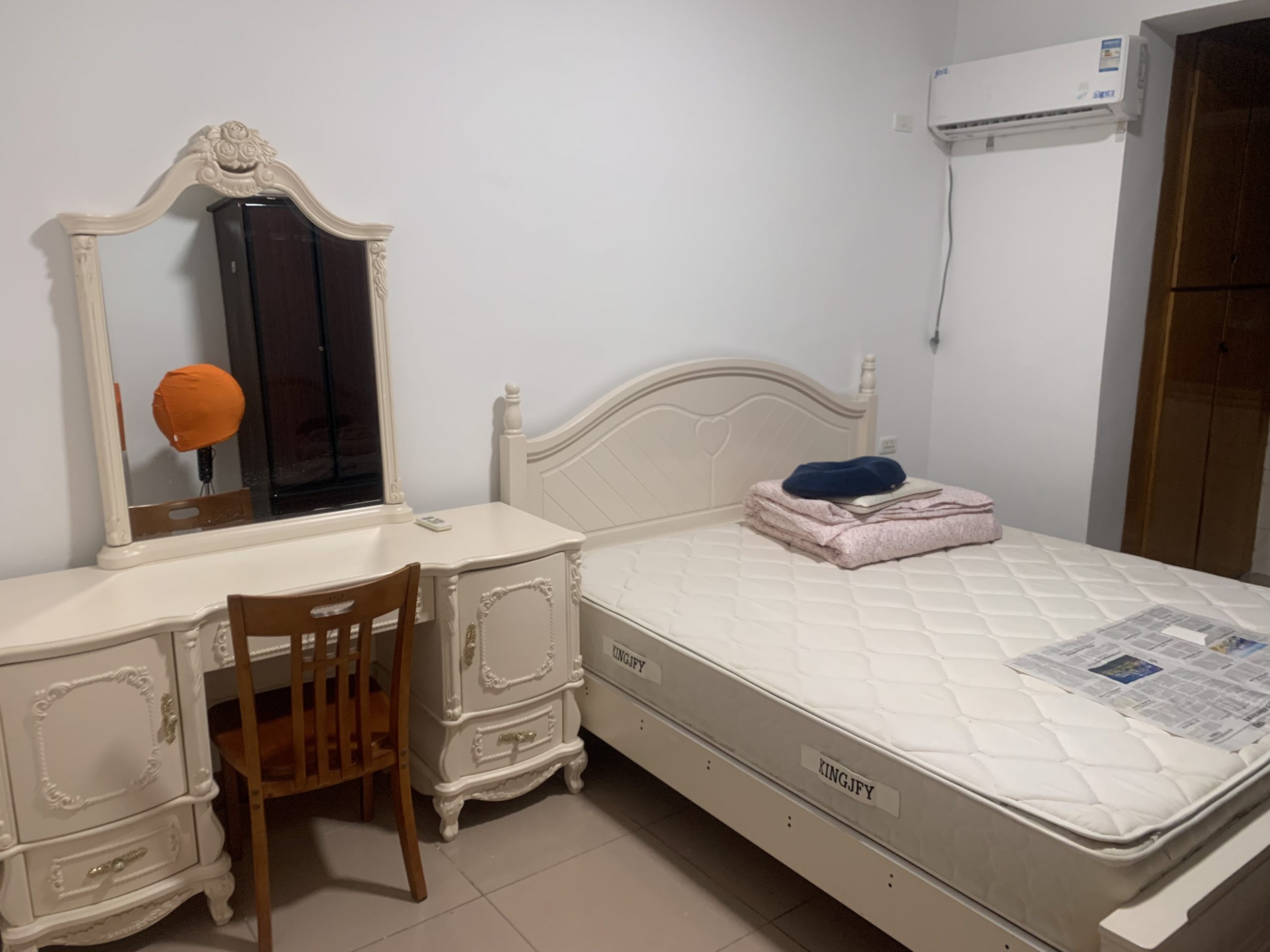 原农办家属院内房屋租赁