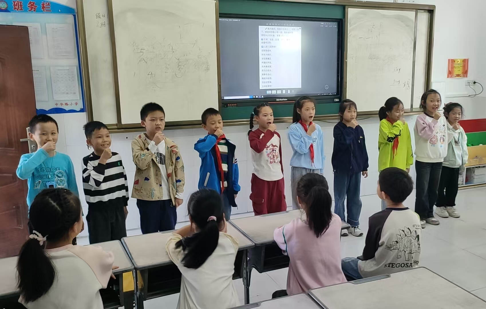 谷城县粉阳路小学教联体中华路校区:社团活动展风采 童声筑梦向未来 谷城县粉阳路小学教联体中华路校区:社团活动展风采 童声筑梦向未来