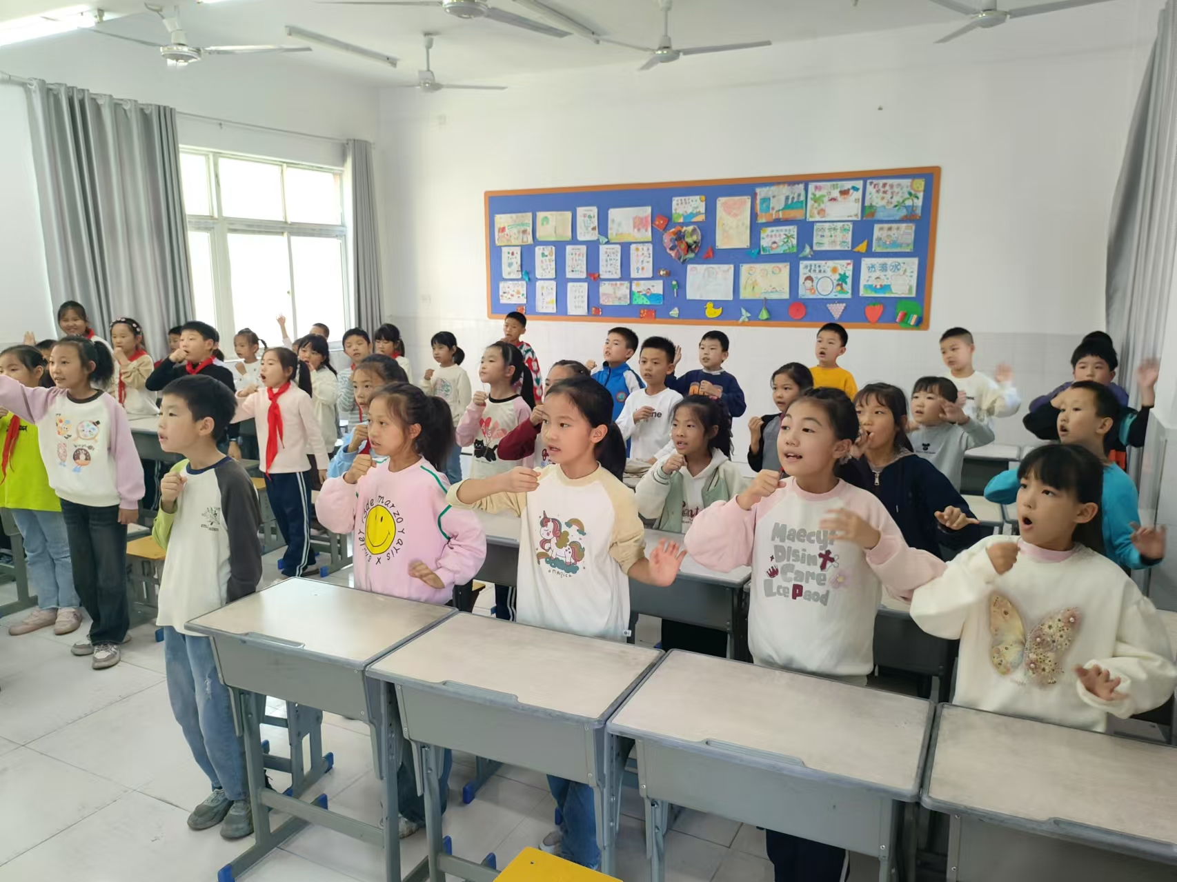 谷城县粉阳路小学教联体中华路校区:社团活动展风采 童声筑梦向未来 谷城县粉阳路小学教联体中华路校区:社团活动展风采 童声筑梦向未来