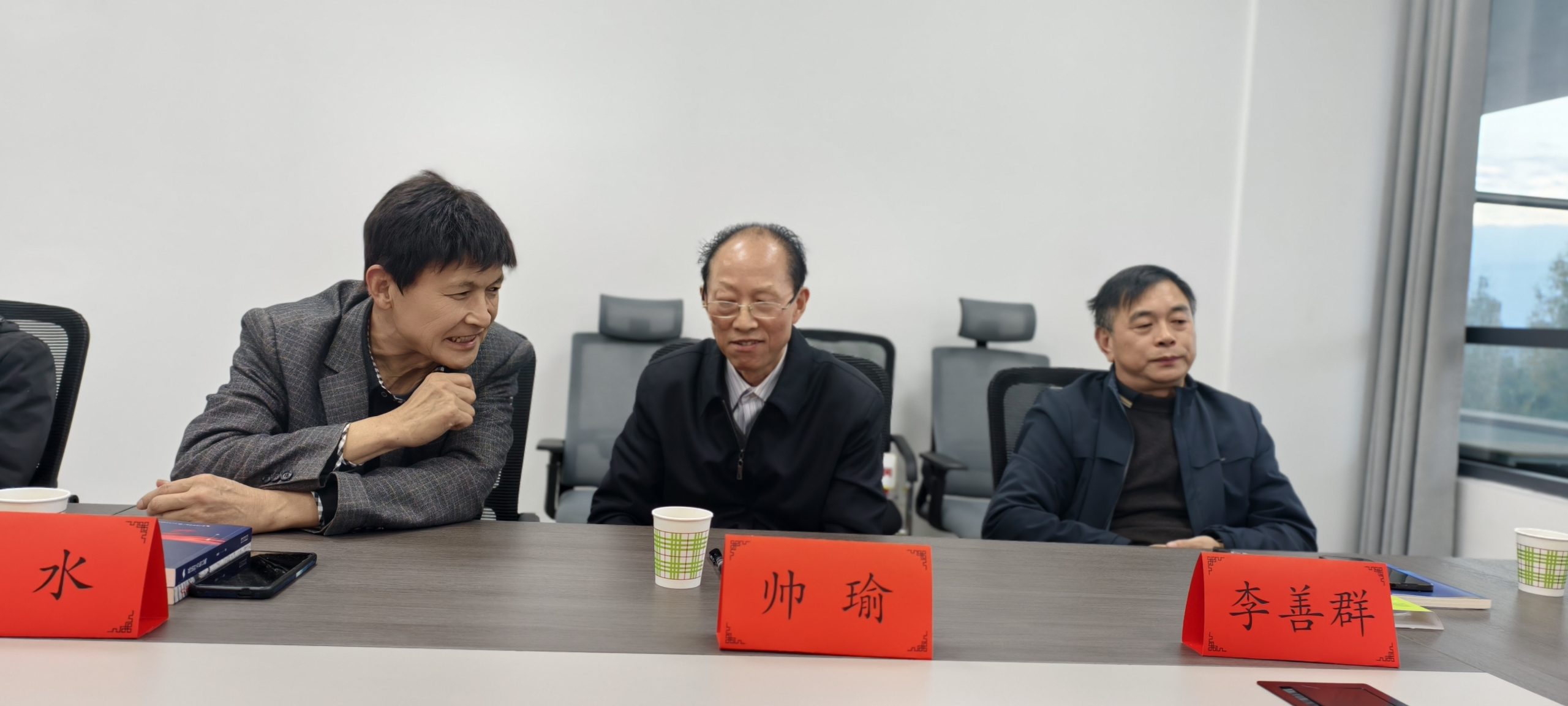 扎根乡土守初心 诗咏谷城蕴深情——易水诗集《星系何处》阅读分享