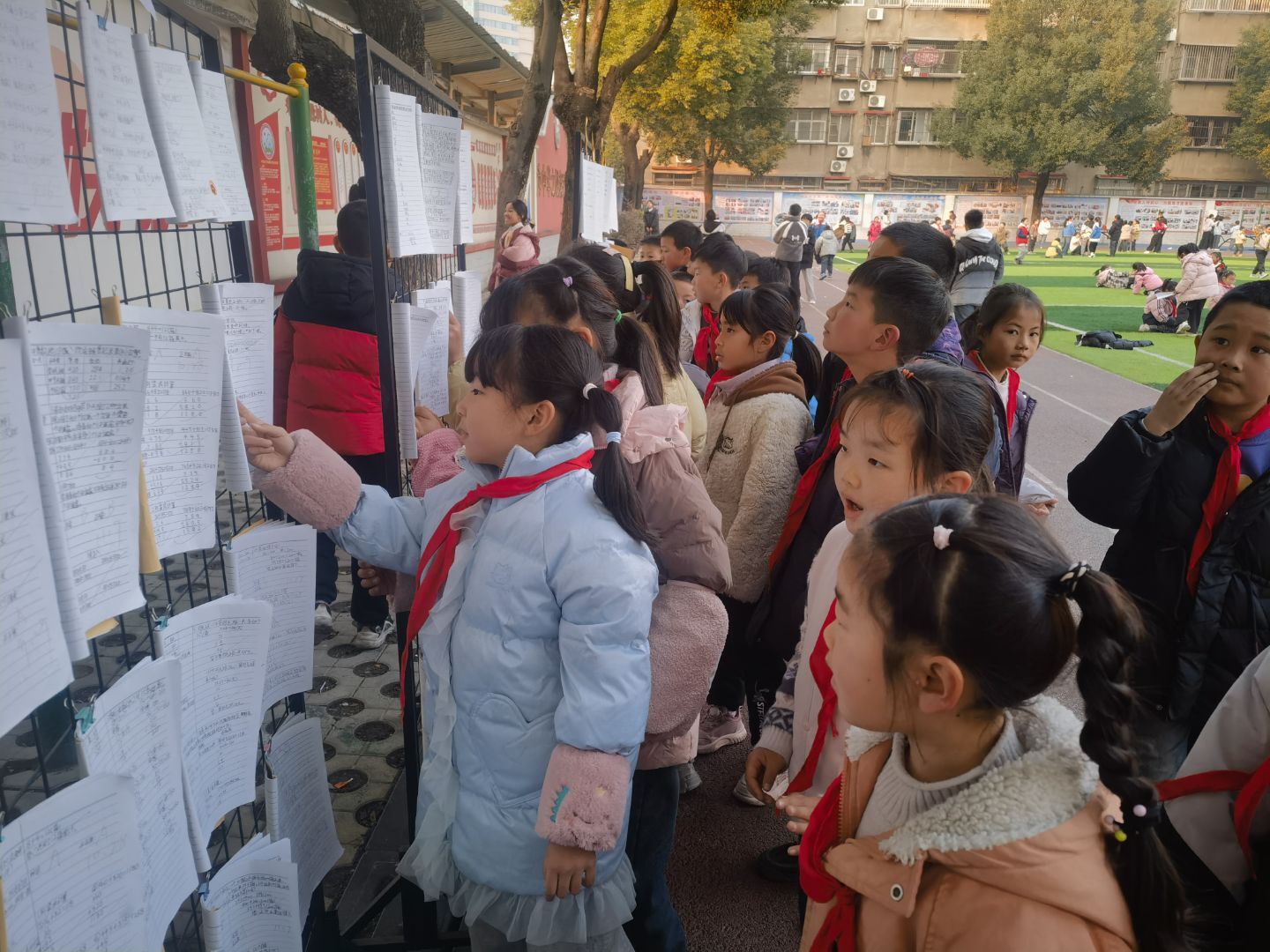 谷城县粉阳路小学教联体中华路校区:墨香纸韵展风采 笔下生花见真章 谷城县粉阳路小学教联体中华路校区:墨香纸韵展风采 笔下生花见真章