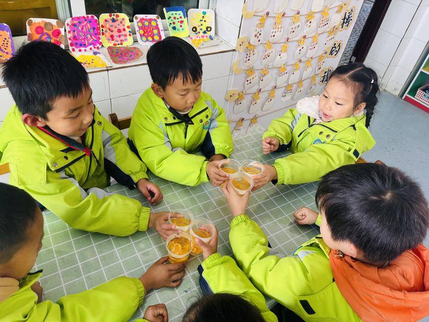 “橘子趣味双体验”：旋转取橘实验+暖心煮水，快乐翻倍！