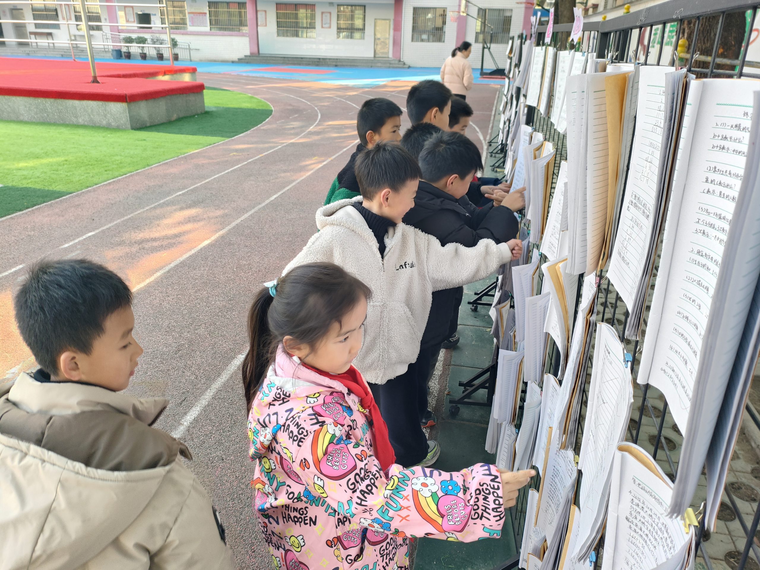 谷城县粉阳路小学教联体中华路校区:墨香纸韵展风采 笔下生花见真章 谷城县粉阳路小学教联体中华路校区:墨香纸韵展风采 笔下生花见真章