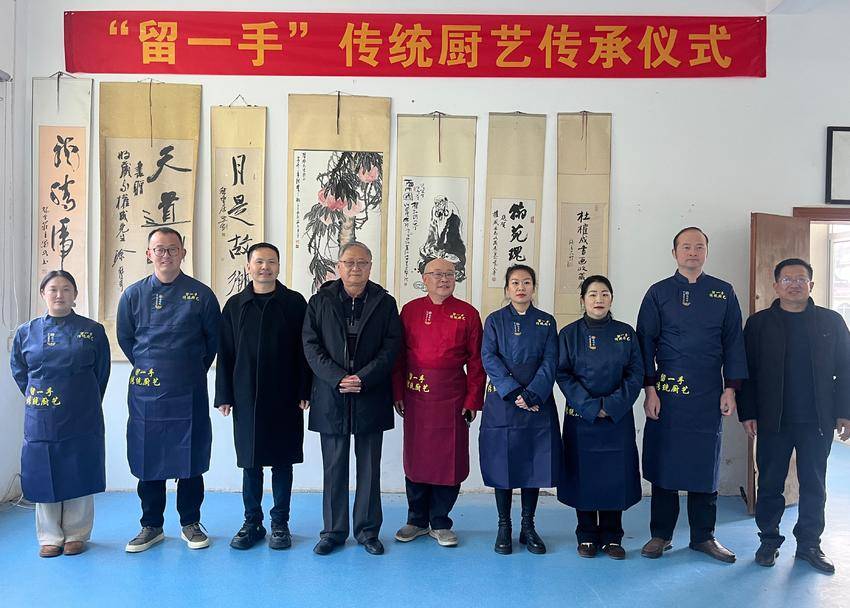 杜权成家庭2025年十大新闻出炉