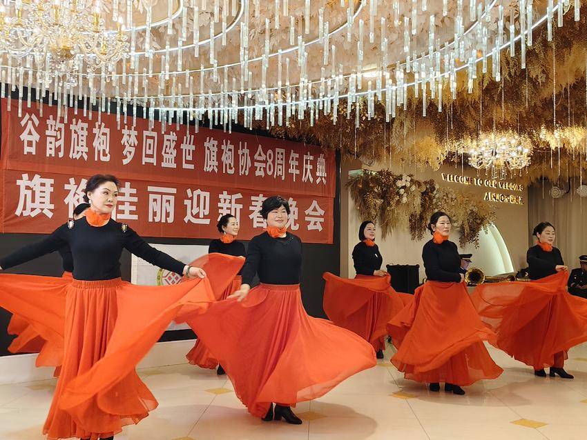 谷韵旗袍绽芳华 八载雅韵迎新春——谷城县旗袍协会八周年盛典暨迎新春晚会圆满举行 谷韵旗袍绽芳华 八载雅韵迎新春——谷城县旗袍协会八周年盛典暨迎新春晚会圆满举行