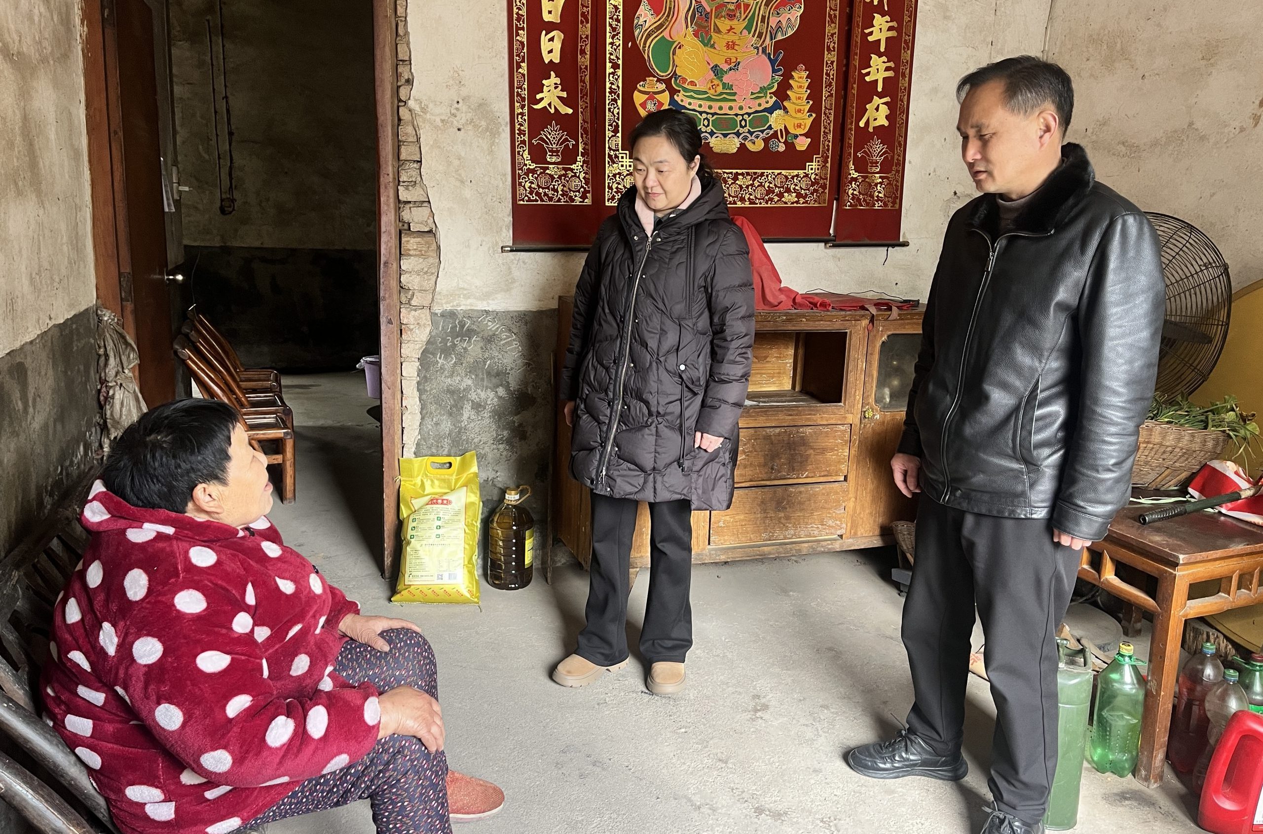 立春送温暖 帮扶见真情——湖北筑阳公司赴西湾村开展走访慰问活动 立春送温暖 帮扶见真情——湖北筑阳公司赴西湾村开展走访慰问活动