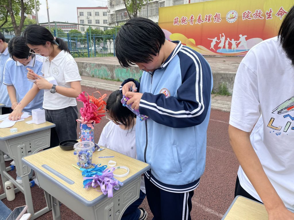 巧手展风采,劳动创未来——谷城县筑阳中学成功举办劳动技能大赛 巧手展风采,劳动创未来——谷城县筑阳中学成功举办劳动技能大赛