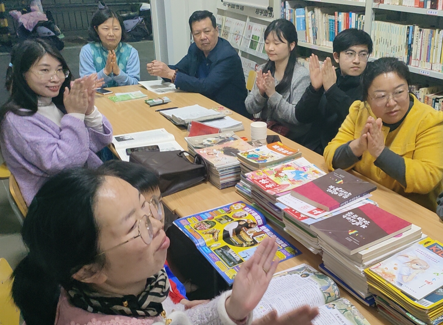 书香润谷城 文心启新程  谷城劝学图书馆举办“谷城作家作品分享会”