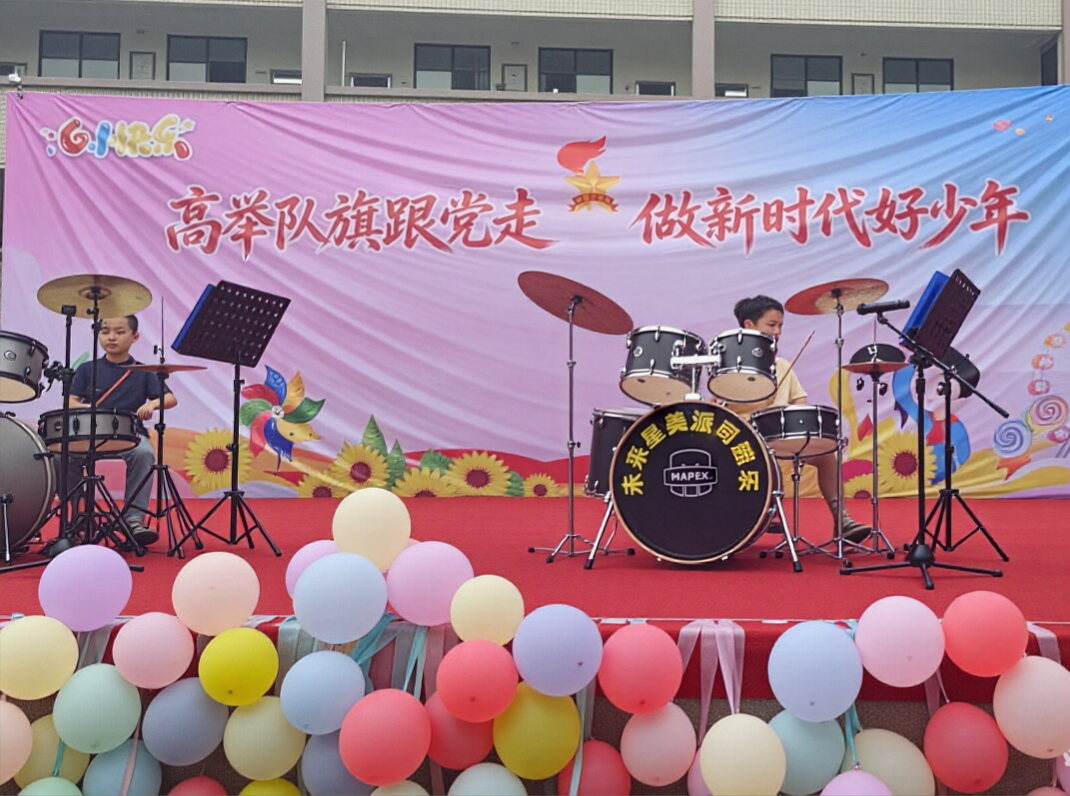 谷城粉阳路小学教联体中华路校区:两校联动庆六一 艺彩飞扬筑梦想 谷城粉阳路小学教联体中华路校区:两校联动庆六一 艺彩飞扬筑梦想