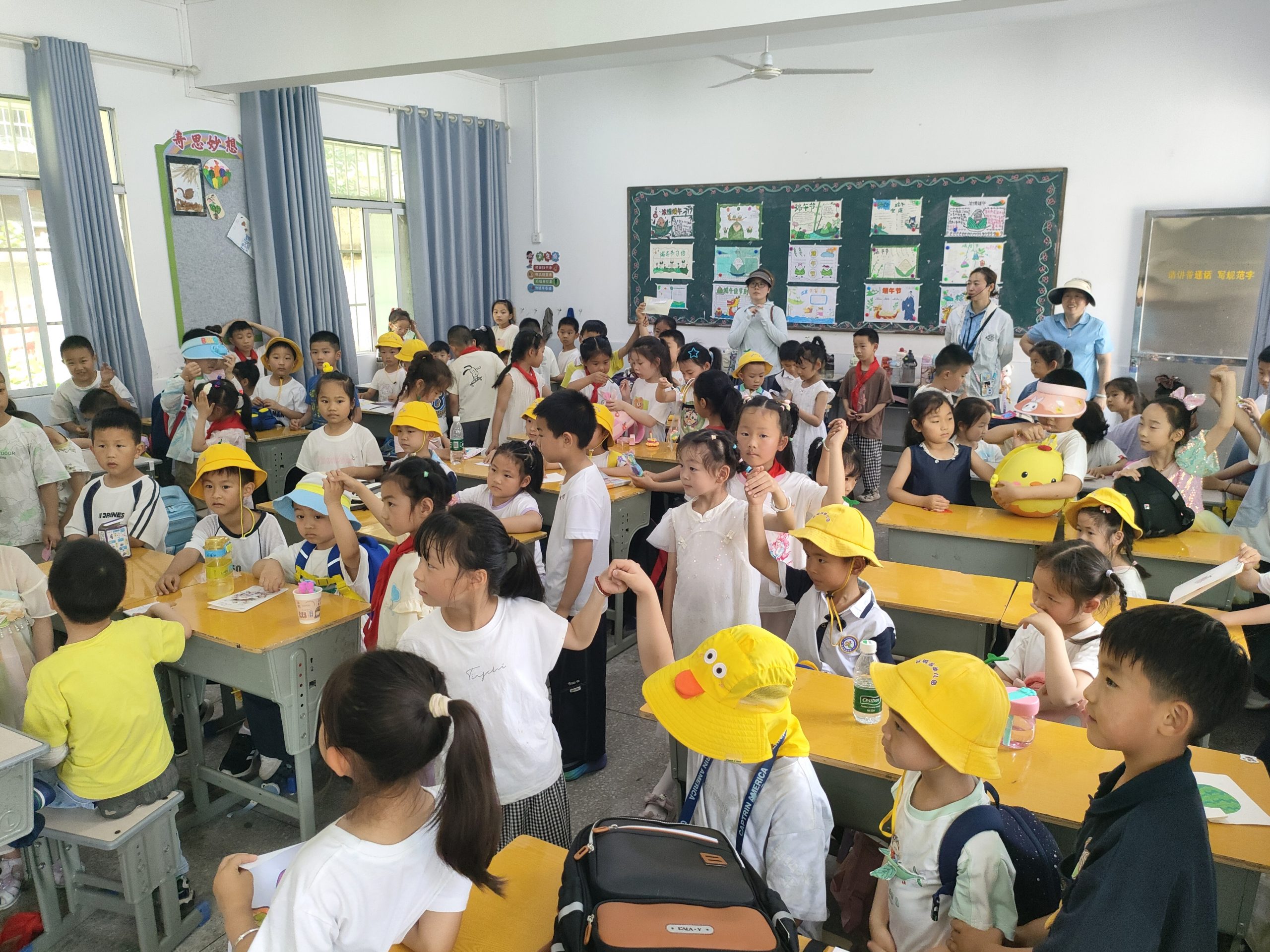 谷城县城关镇中华路小学：幼小衔接“零距离” 萌娃探秘小学行