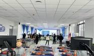 心肺复苏模拟人半身心肺复苏训练模型带AED除颤训练功能，浙江弘德医疗设备厂家直供